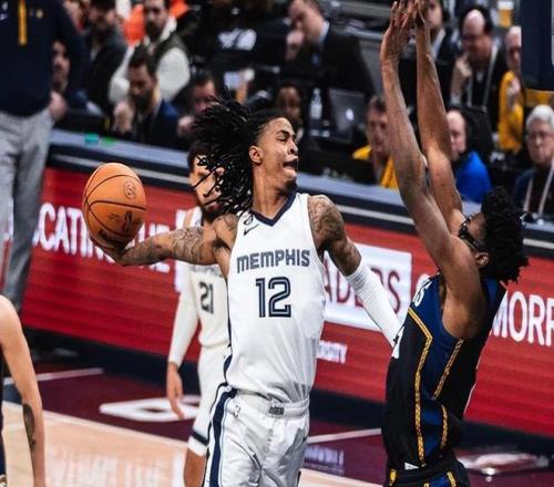 库里独揽,分击败灰熊,勇士告捷,必赢电子,必赢电子官方网站,必赢电子平台